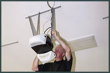 Two Guys Garage Doors Sumner, WA 253-458-0904 - serv-cont-open-gr-43m